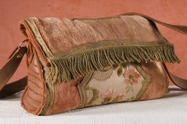 handmade vintage tapestry handbag 1.jpg
